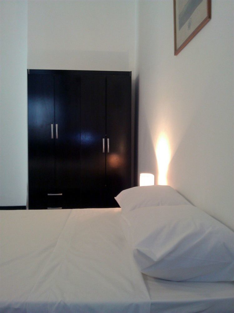 Montevideo Chic Hostel المظهر الخارجي الصورة